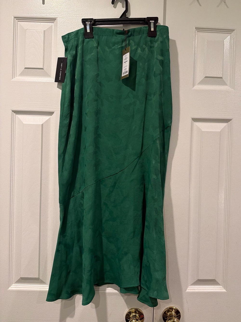 Cefinn Women's Emerald Green Satin Midi Skirt